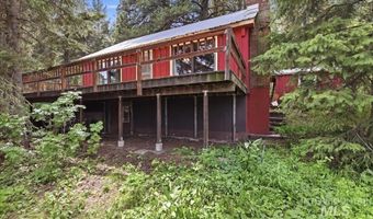 2 Cub Trl, Cascade, ID 83611