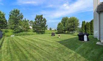 1286 Goldfinch Ln, Antioch, IL 60002