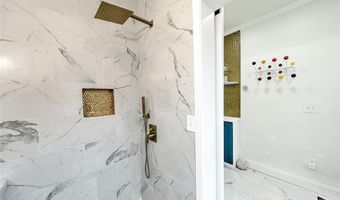 27 S Baptist St, Newport, RI 02840