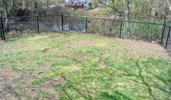 4 Eden Park Dr, Cranston, RI 02910