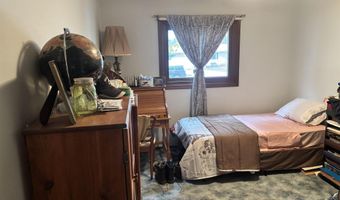 107 Golf Course Dr, Armstrong, IA 50514