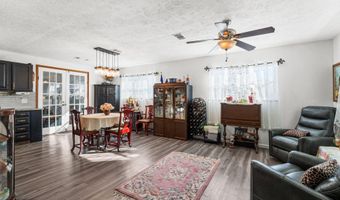 2686 Mona Ln, Alford, FL 32420