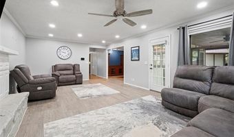 633 Kenwood Dr, Bartlesville, OK 74006