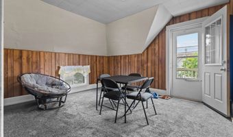 318 W BREWSTER St, Appleton, WI 54911