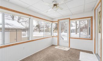 611 11th St SW, Austin, MN 55912