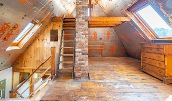 416 Lincolnville Ave, Belfast, ME 04915