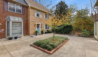 661 N ARMISTEAD St, Alexandria, VA 22312