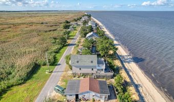 121 S SANDPIPER Dr, Dover, DE 19901