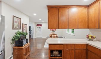 7 Cherry Ridge Rd, Acton, MA 01720