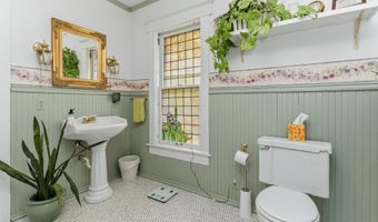 721 6th Ave E, Alexandria, MN 56308