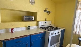 28 Hemlock Cir, Babbitt, MN 55706