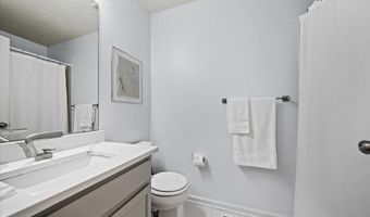 34 Ables Run Dr, Absecon, NJ 08201