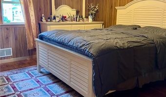 52 Kalmer Rd, Warwick, RI 02886