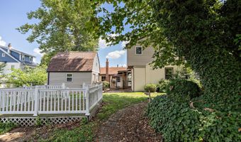 325 ALBANY Ave, Barrington, NJ 08007