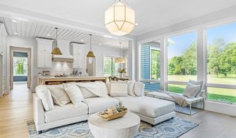 1801 Golfview Dr, Auburn, IN 46706