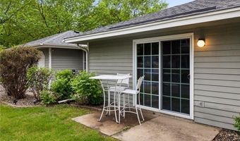 7775 Glenda Ct, Apple Valley, MN 55124