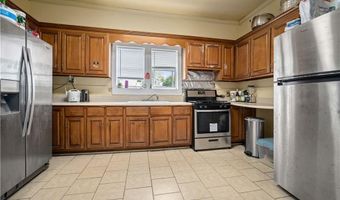 14240 Wintzell Ave S, Bayou La Batre, AL 36509