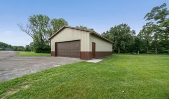 4700 Rural Oaks Dr SE, Alexandria, MN 56308