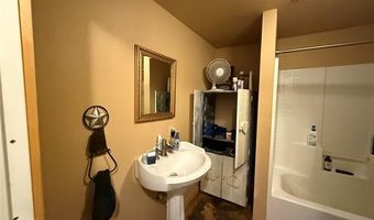 2004 Seven Devils Rd, McAlester, OK 74501