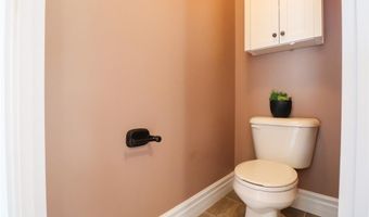 108 Woodside Ct, Arnold, MO 63010