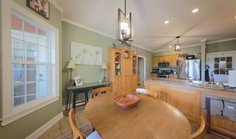 330 River Oaks Dr, Bainbridge, GA 39817