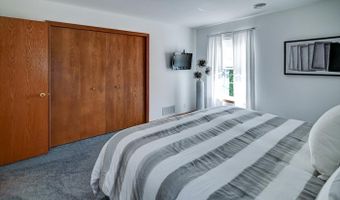 5205 Aspen Way, Madison, WI 53718