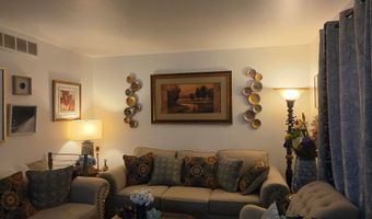 22 D Oyster Bay Rd 22, Absecon, NJ 08201