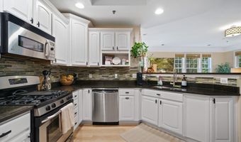 7135 HUNTLEY CREEK Pl 55, Alexandria, VA 22306