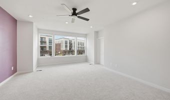 43732 TRANSIT Sq, Ashburn, VA 20147