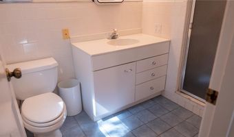 65 Huguenot Dr, East Greenwich, RI 02818