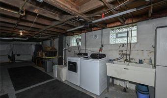 1021 East Blvd, Aurora, OH 44202