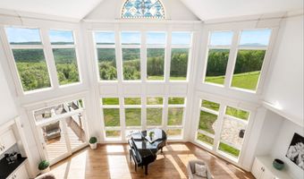 64 Sterling Pl, Bow, NH 03304