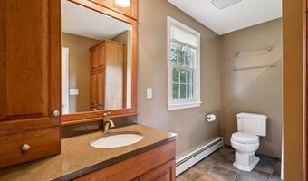 916 DAVIS Rd, Ambler, PA 19002