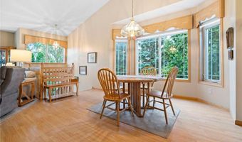 5460 Jason Ct, Albertville, MN 55301