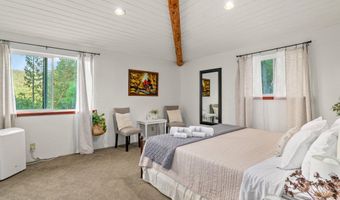 11677 Highway 238, Applegate, OR 97530