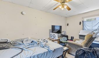 48 Drummond St, Auburn, ME 04210