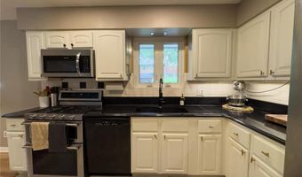 2035 Valmont Dr, Arnold, MO 63010