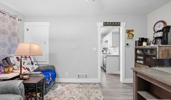 285 Lomax St, Idaho Falls, ID 83401