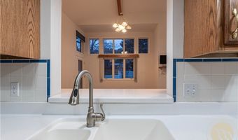 3953 Rimrock Rd, Billings, MT 59102