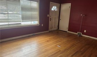 460 Palisades Dr, Akron, OH 44303