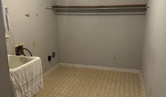 1307 Hickory St, Albertville, AL 35950
