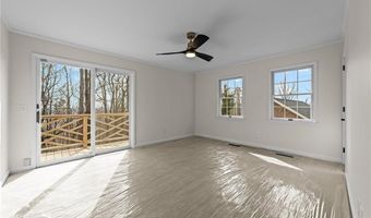 1025 Neely Dr, Asheboro, NC 27205