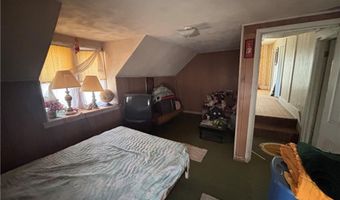 223 NE 6th St, Abilene, KS 67410