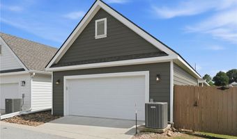 825 NE Heights Ln, Bentonville, AR 72712