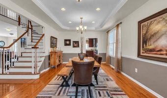 27 Brittany Ct, Atlantic Highlands, NJ 07716