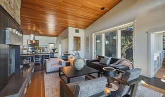 62608 Sparrow Hawk Cir, Bend, OR 97703