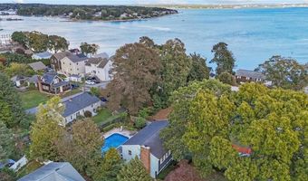 149 Sunrise Dr, Bristol, RI 02809