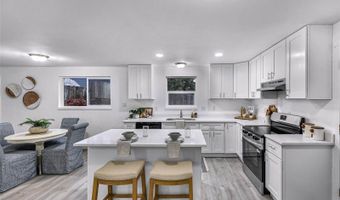 1464 Greenville Dr, Bellingham, WA 98226