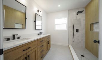 805 S Poinsettia Ave, Compton, CA 90221