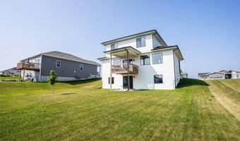 3217 Lakeview Dr SE, Altoona, IA 50009